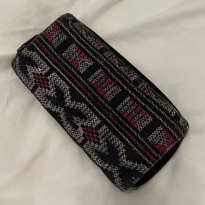 🌺 Thai Embroidered Zipper Full Size Wallet